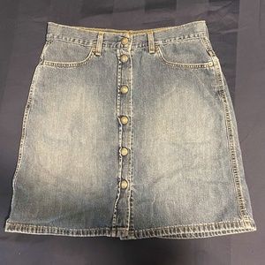 Levi's button up jean skirt